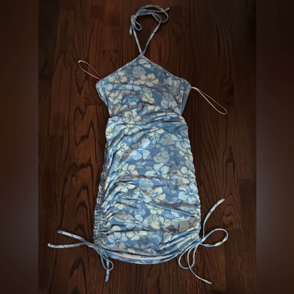 Bear Dance blue floral side rutched elastic tie bodycon dress. Hawaiian feel. S